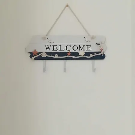 Daniela - Quiete E Mare Apartment *